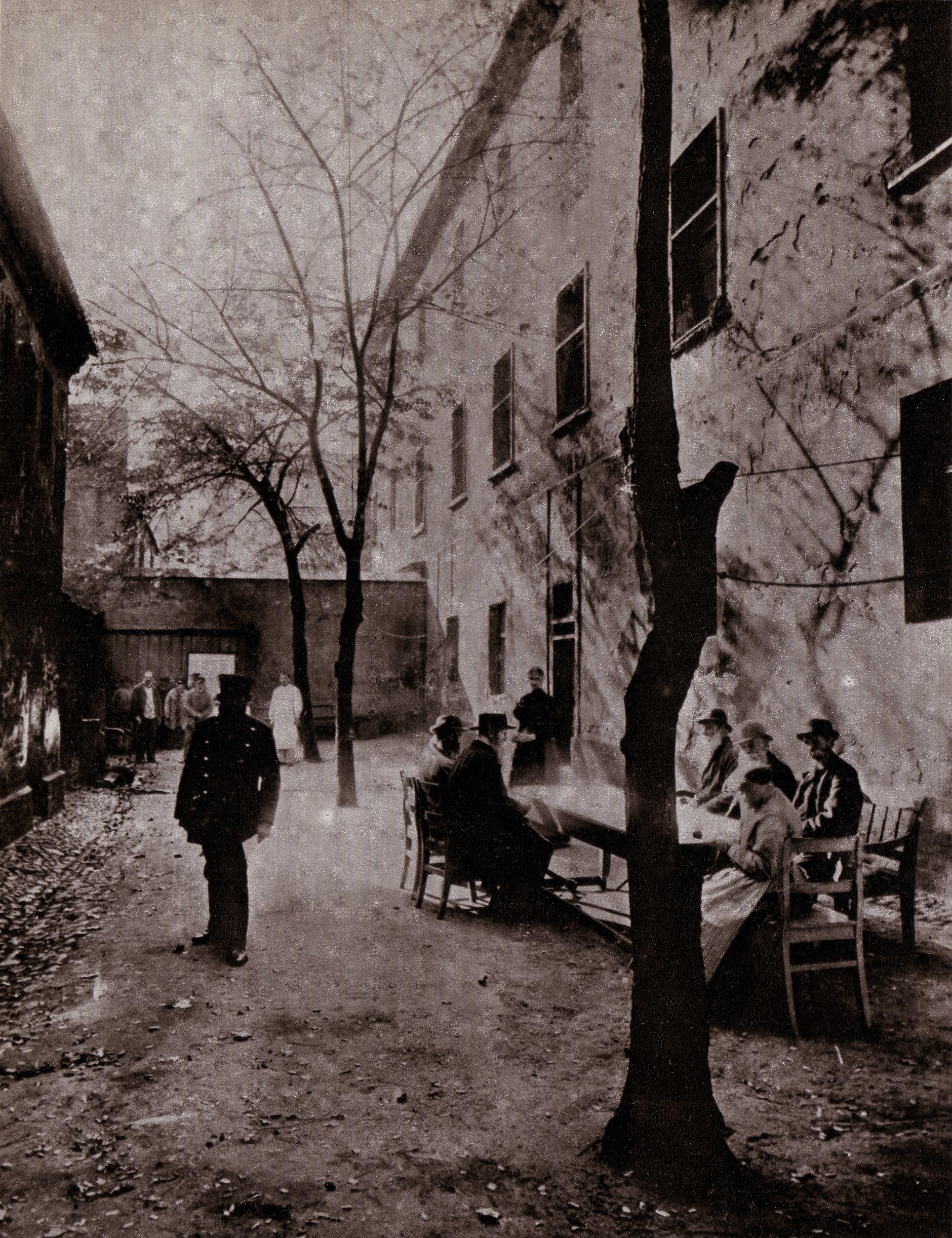 (1900-1910) Dom Starców na Śródce.