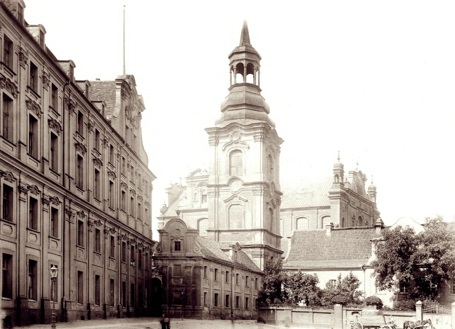 (1911-1918) Nowy Rynek (plac Kolegiacki), kolegium Pojezuickie i kościół Farny Matki Bożej Nieustającej Pomocy, św. Marii Magdaleny i św. Stanisława Biskupa (Fara).