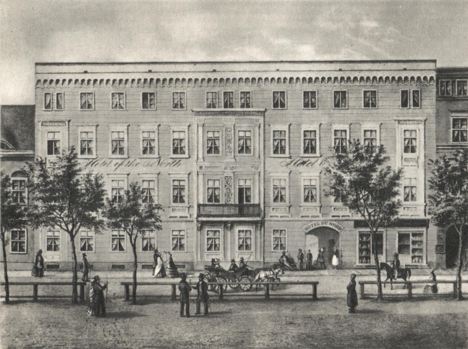 (1855-1865) Plac Wilhelmowski (Wolności) nr 3 od północy. Trzykondygnacyjny budynek Hotelu Północnego w pd. pierzei placu.