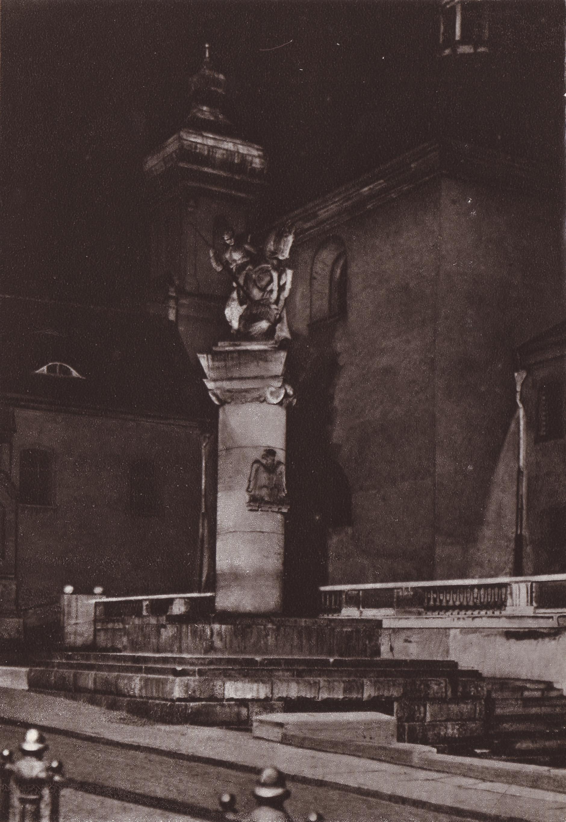 (1935-1939) Pomnik 15 Pułku Ułanów Poznańskich przy ul. Ludgardy.