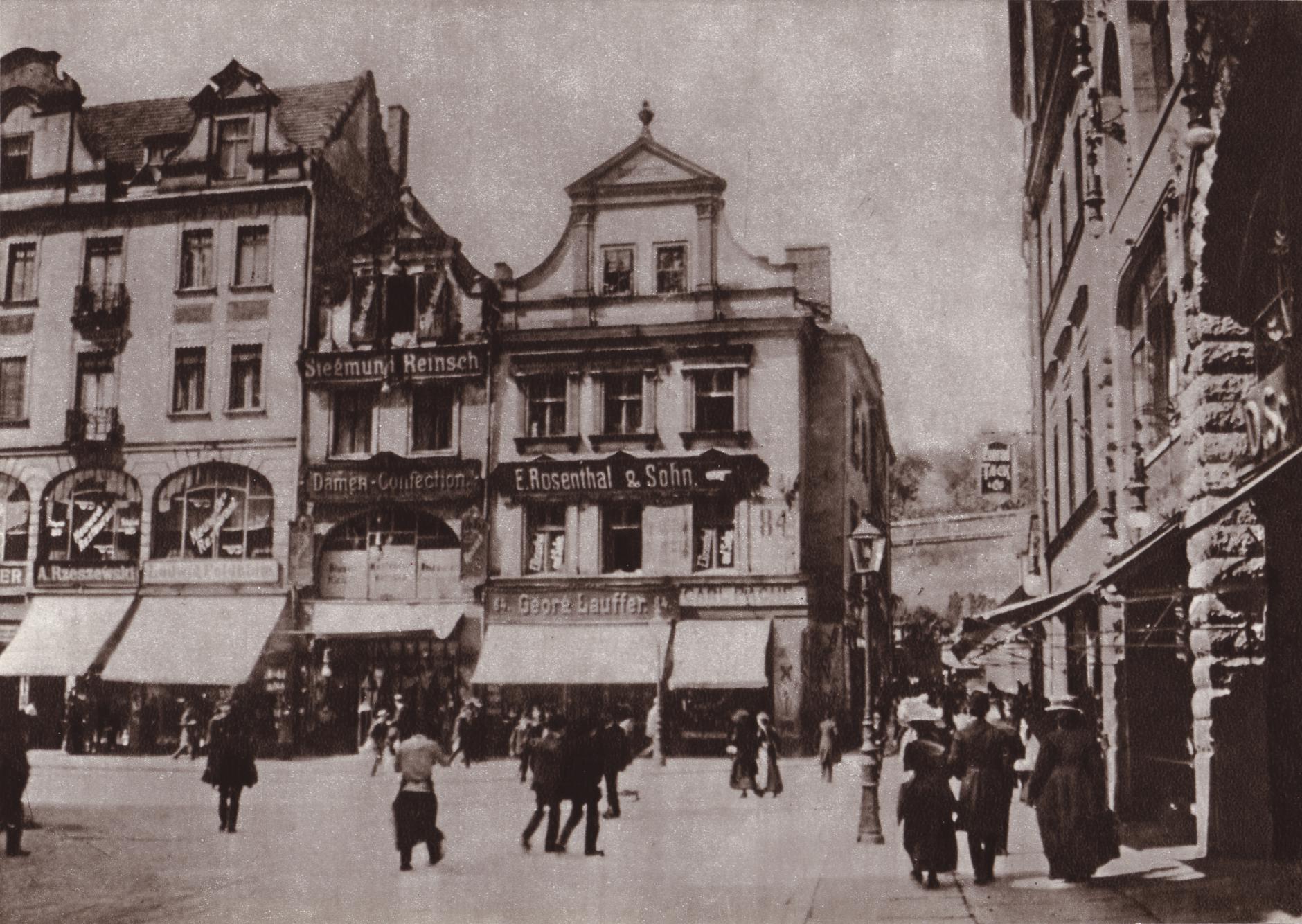 (1901-1911) Stary Rynek. Narożnik północno-zachodni z wylotem ul. Zamkowej.