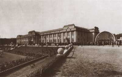 (1925-1939) Pałac Targowy na terenie Międzynarodowych Targów Poznańskich.