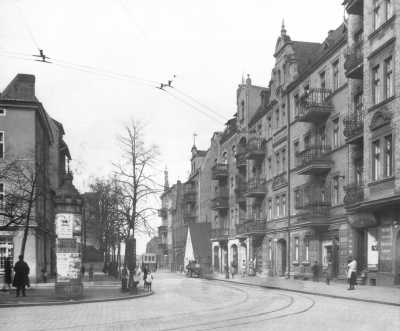 (1925-1935) Śródka, widok z Rynku Śródeckiego w kierunku ul. Bydgoskiej.