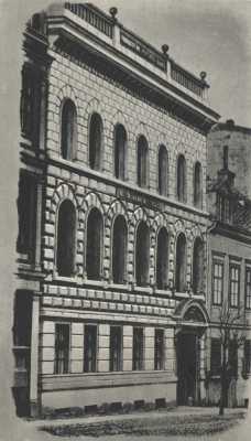 (1883) Dom Towarzystwa Przyjaciół Nauk przy ul. Młyńskiej.